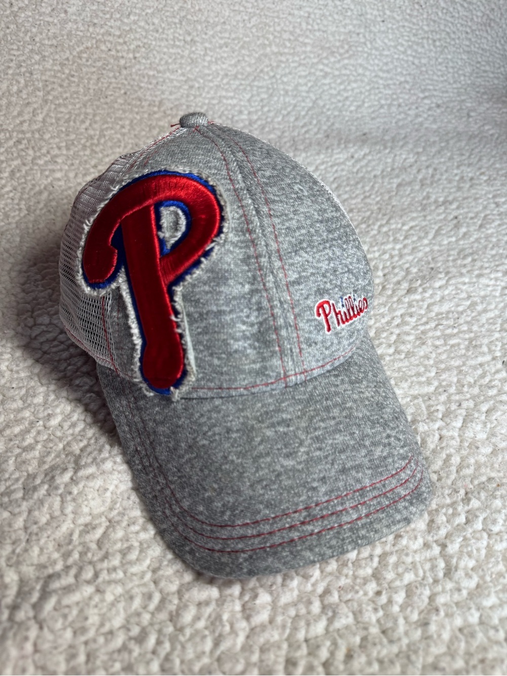 Philadelphia Phillies Gray & Red Baseball Cap